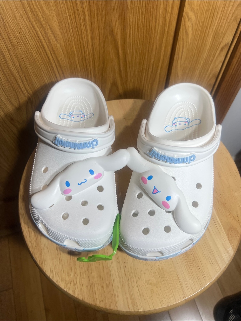 CROCS White Kids Cinnamoroll Character Sandal Clogs